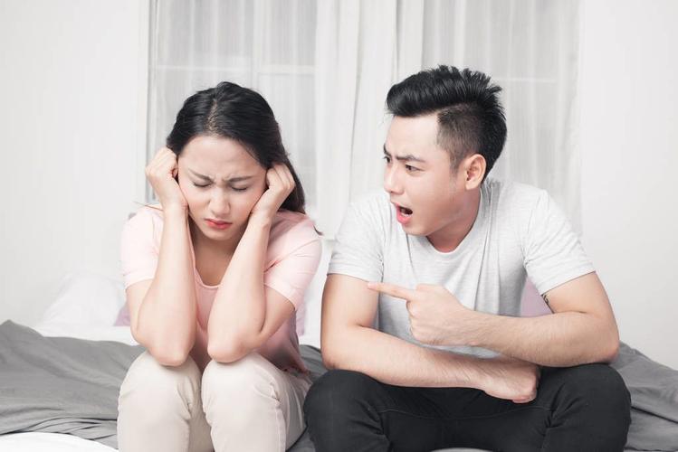 处理老婆情绪问题：如何应对她的发脾气和冲动行为？